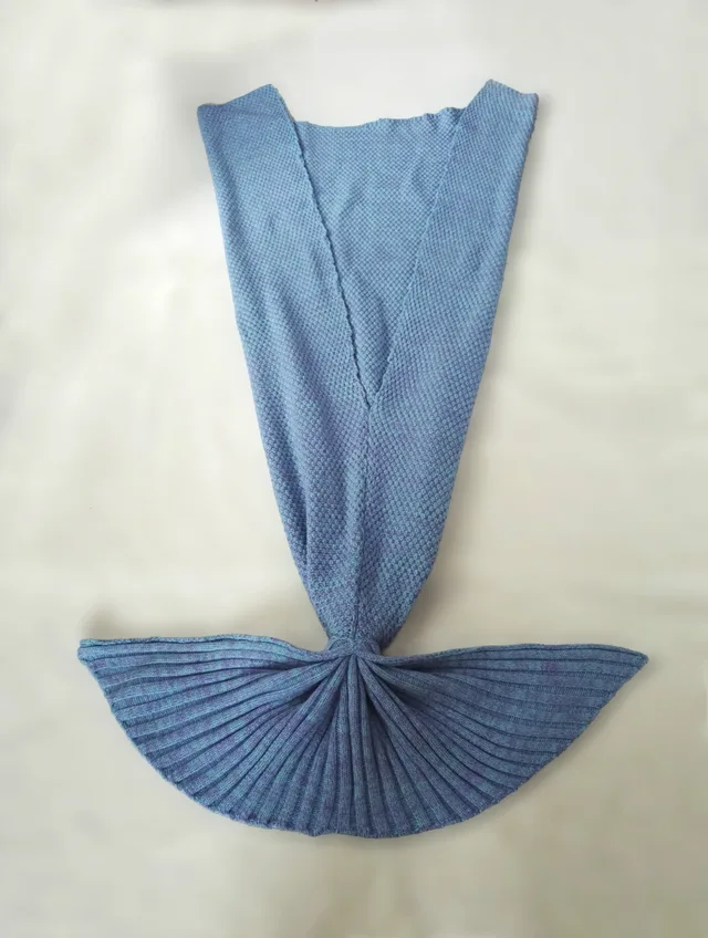 Mermaid knitted leisure blanket
