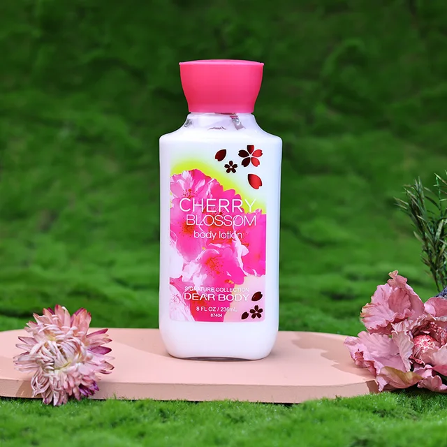 Cherry blossom fragrance body lotion