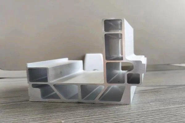 Aluminium profile for new energy industry
