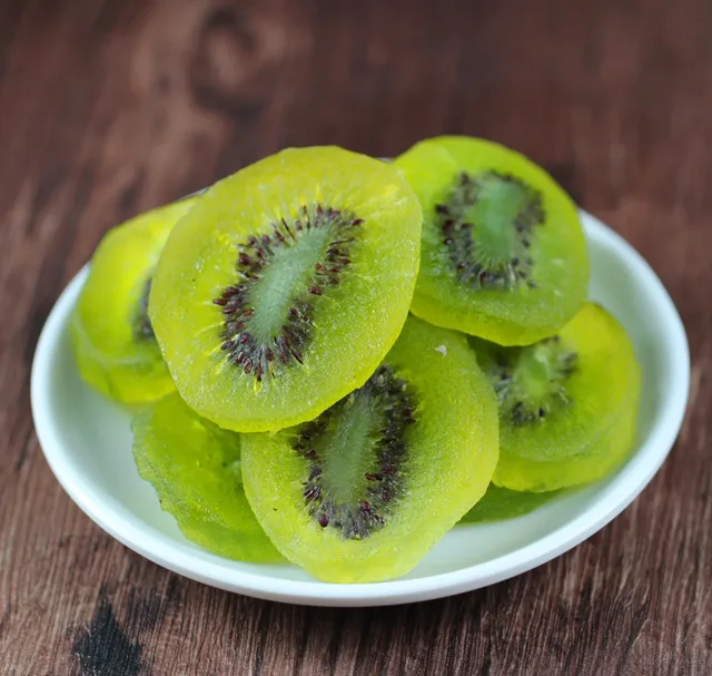 Dried kiwi