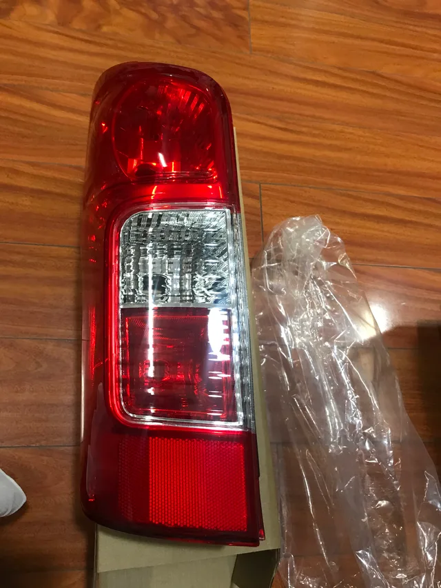 Nv350 Tail Lamp