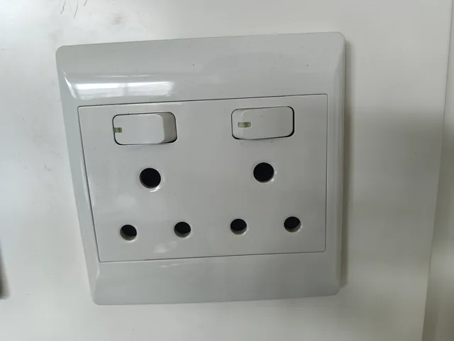 2 lever 16A socket