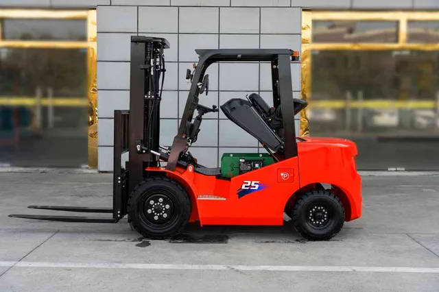 Lithium battery forklift truck