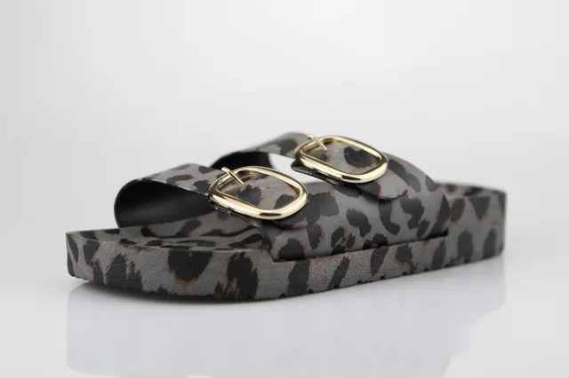 Leopard Slipper