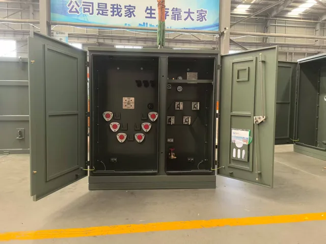 Pad-mounted transformer