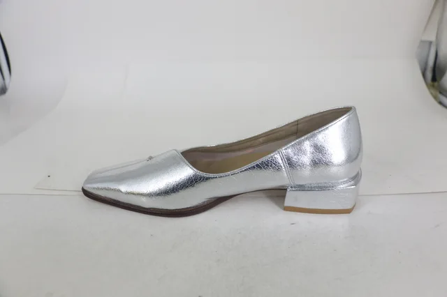 Women's shoes