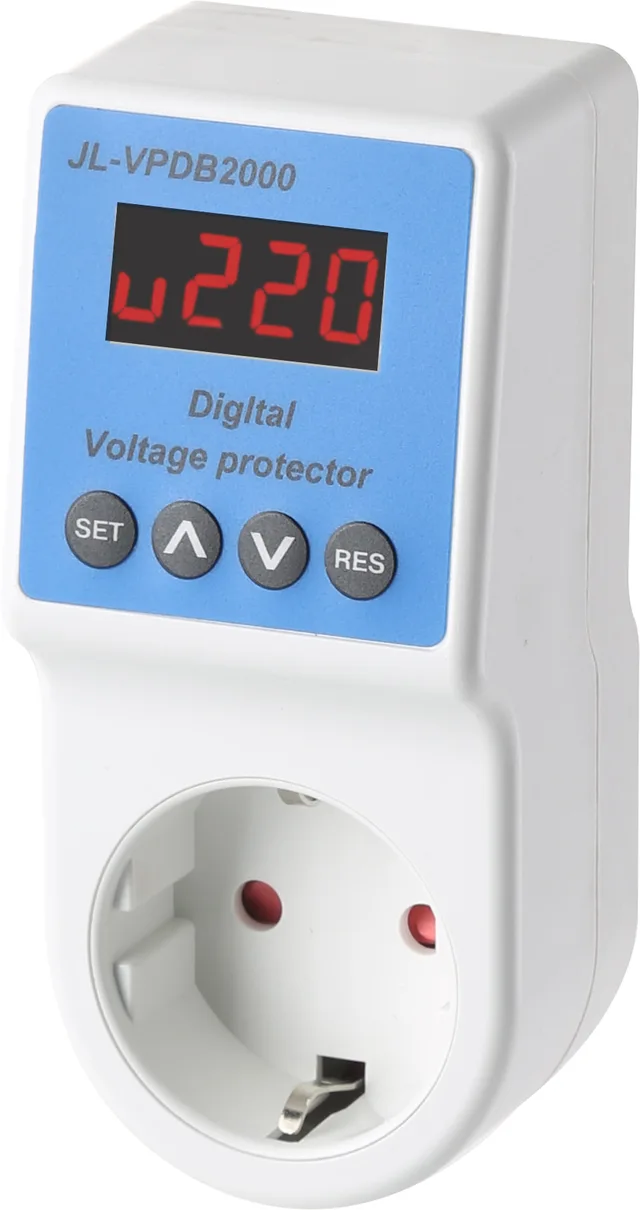 Voltage protector socket