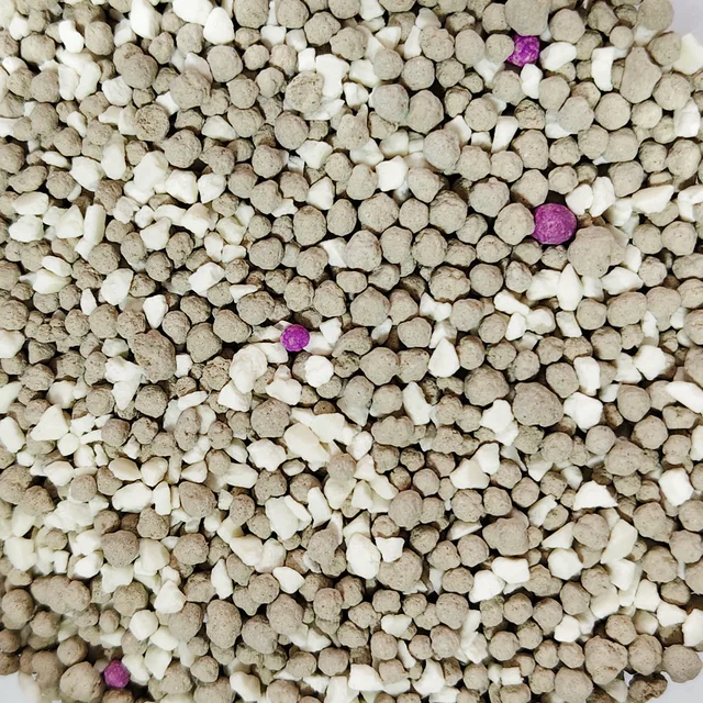 Bentonite Cat Litter Mix Cassava Cat Litter