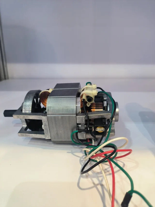 Blender motor