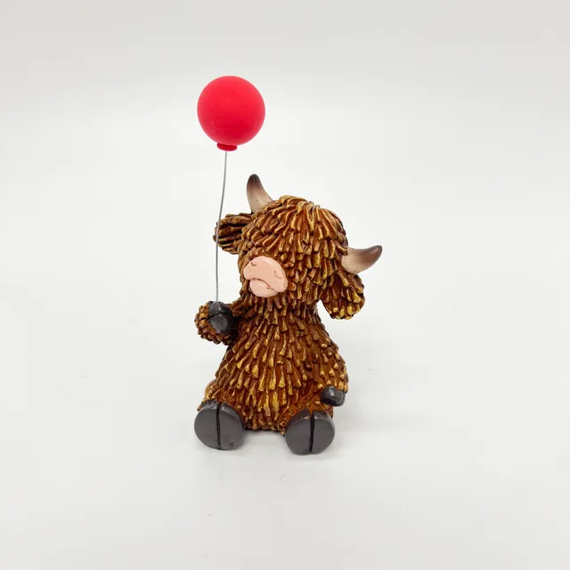 Highland Bull Holding Balloon Ornament