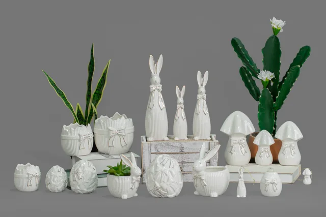 Easter rabbit, egg detc.