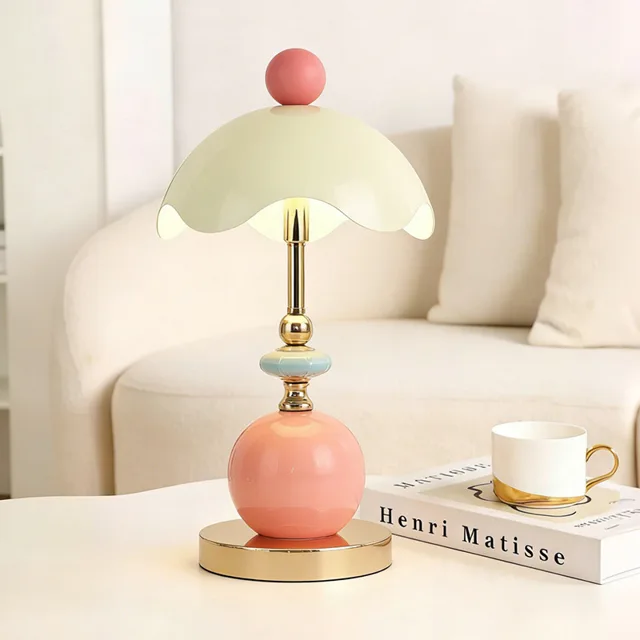 French Cream Premium Light Luxury Bedhead Master Atmosphere Light Warm Atmosphere Desk Lamp