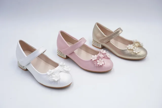 Girl's bow-knot heel