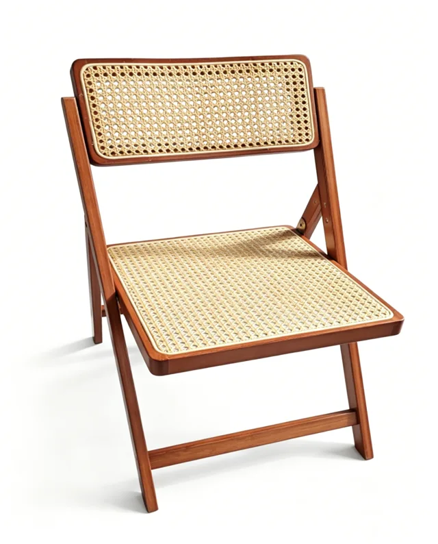 Foldable chair with Moso bamboo and synthetic rattan